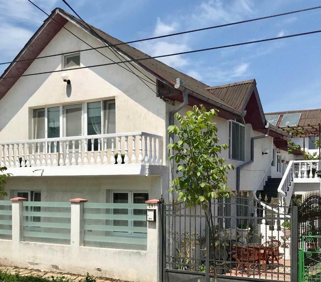 Casa Mediterana Două Mai Buitenkant foto